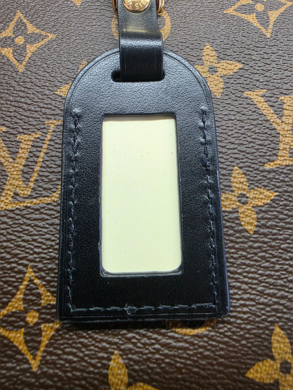 Louis Vuitton Black Leather Luggage Tag with Gold LV Emblem - Picture 3 of 8